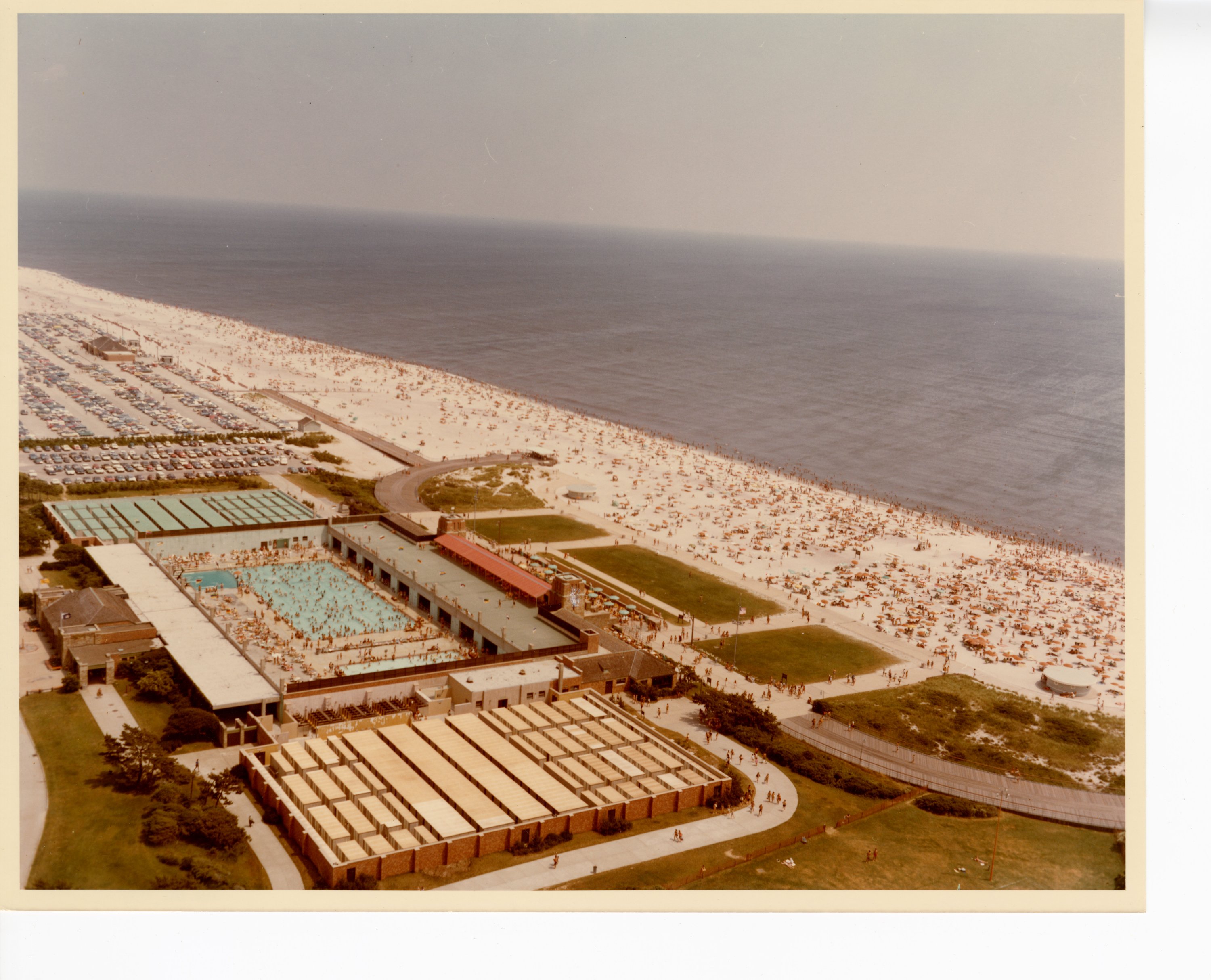 Jones Beach East Bath House